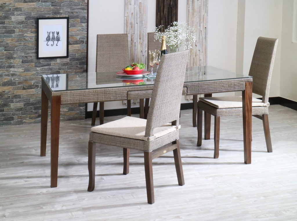 Ventura Dining〈AG〉 | 籐家具でつくる、ぬくもりと人にやさしい空間 